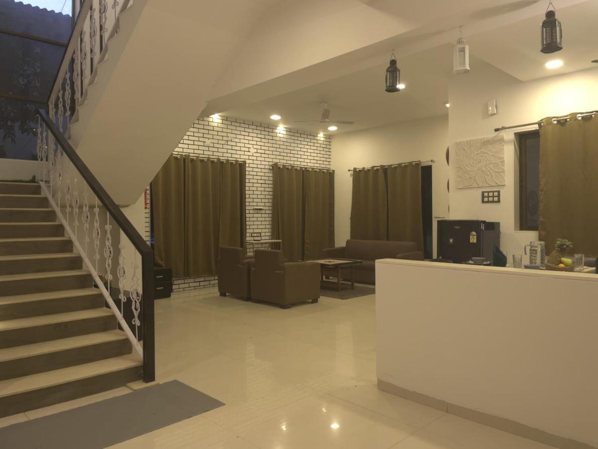 Eko Stay- Tropicana Villa Lonavla Zewnętrze zdjęcie
